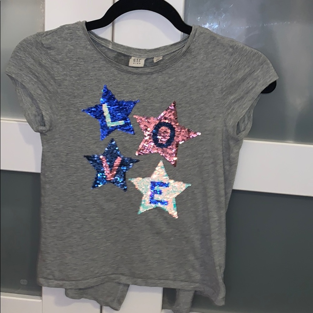Gap flippy tee